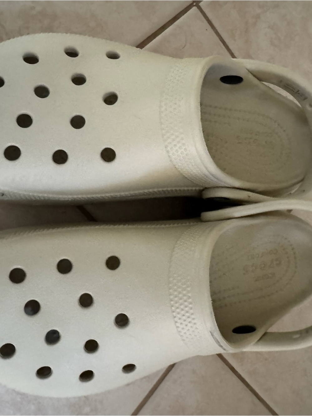 CROCS White Classic Foam Clogs